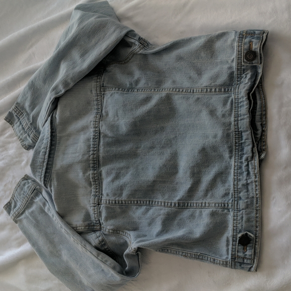 Girls Blue Jean Jacket 🧥 - Picture 3 of 7